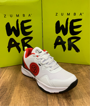 Load image into Gallery viewer, UK size 6 trainers