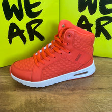 Load image into Gallery viewer, UK size 6 trainers