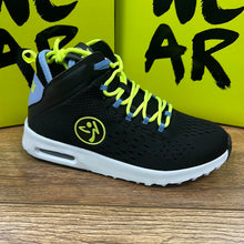 Load image into Gallery viewer, UK size 4 trainers