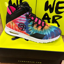 Load image into Gallery viewer, UK size 5 trainers