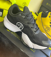 Load image into Gallery viewer, UK size 8.5 trainers