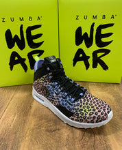 Load image into Gallery viewer, UK size 6 trainers