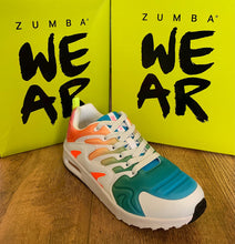 Load image into Gallery viewer, UK size 5 trainers