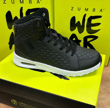 Load image into Gallery viewer, UK size 4.5 trainers