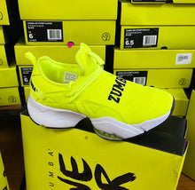 Load image into Gallery viewer, UK size 7.5 trainers