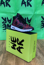 Load image into Gallery viewer, Uk size 3 trainers footwear