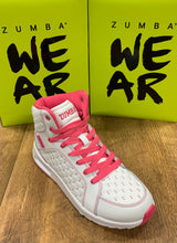 Load image into Gallery viewer, UK size 4.5 trainers