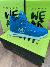 Load image into Gallery viewer, UK size 3.5 trainers