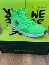 Load image into Gallery viewer, UK size 5 trainers