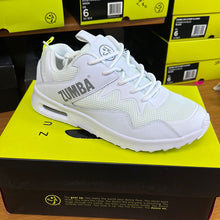 Load image into Gallery viewer, UK size 4.5 trainers