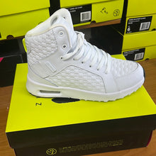 Load image into Gallery viewer, UK size 4 trainers