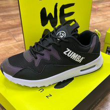Load image into Gallery viewer, UK size 6 trainers
