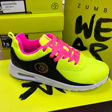 Load image into Gallery viewer, UK size 5 trainers