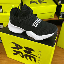 Load image into Gallery viewer, UK size 3.5 trainers