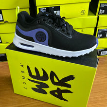 Load image into Gallery viewer, UK size 5 trainers