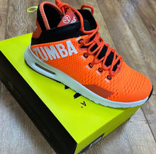 Load image into Gallery viewer, UK size 5 trainers