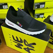 Load image into Gallery viewer, UK size 3.5 trainers