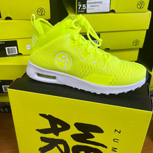 Load image into Gallery viewer, UK size 4.5 trainers