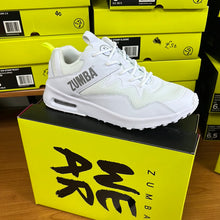 Load image into Gallery viewer, UK size 5 trainers