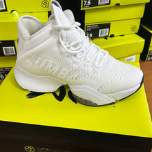 Load image into Gallery viewer, UK size 6 trainers