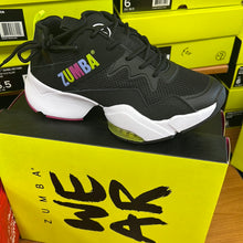 Load image into Gallery viewer, UK size 3.5 trainers