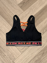 Load image into Gallery viewer, GW strappy back V bra
