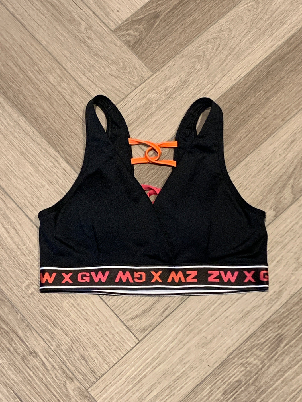 GW strappy back V bra