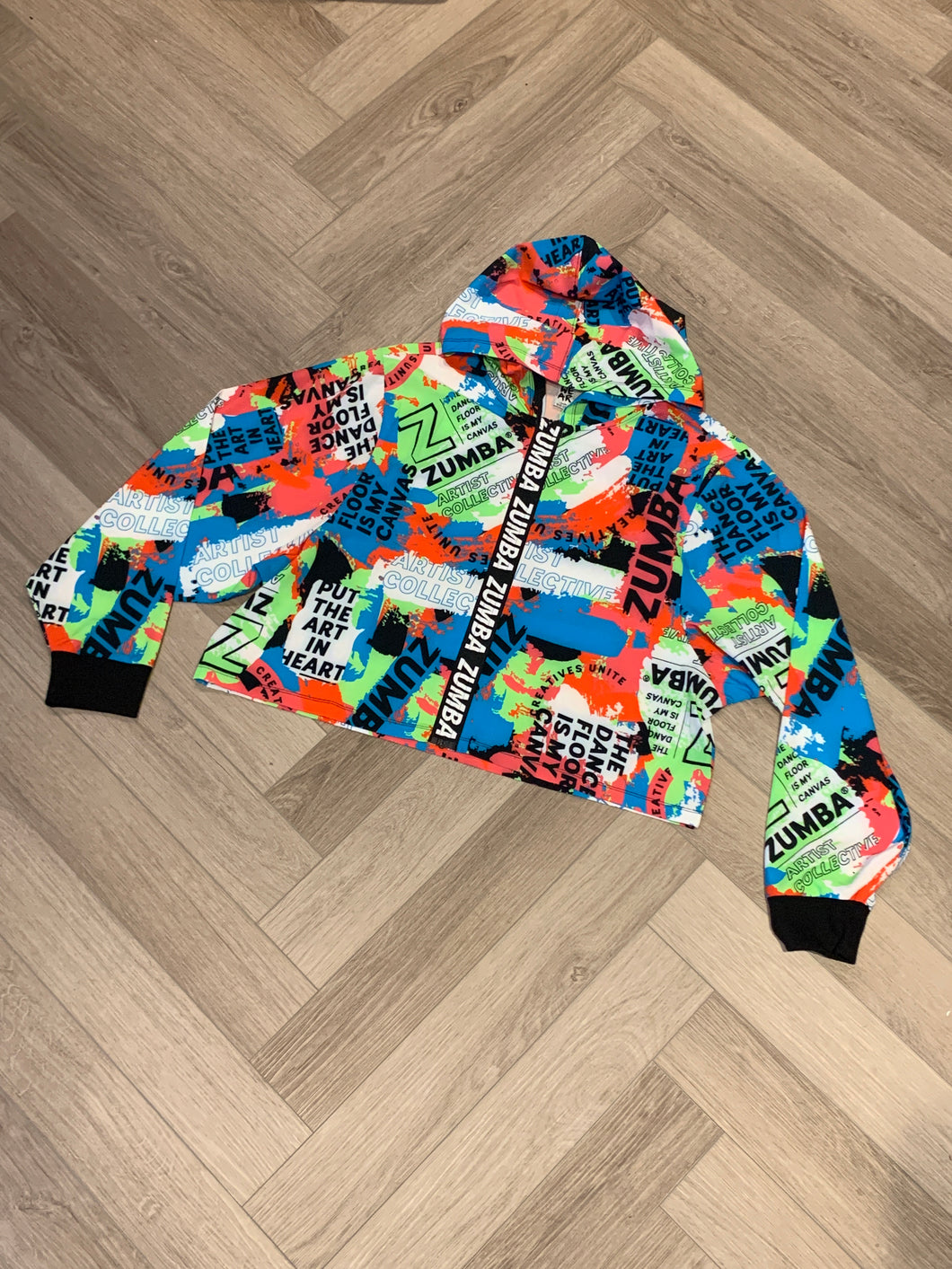 Free to create zip-up crop jacket