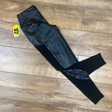 Load image into Gallery viewer, Destination high waisted panel leggings
