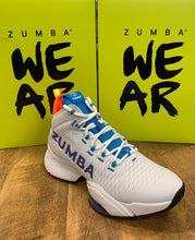 Load image into Gallery viewer, UK size 5.5 trainers
