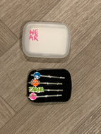 Zmoji hair grips