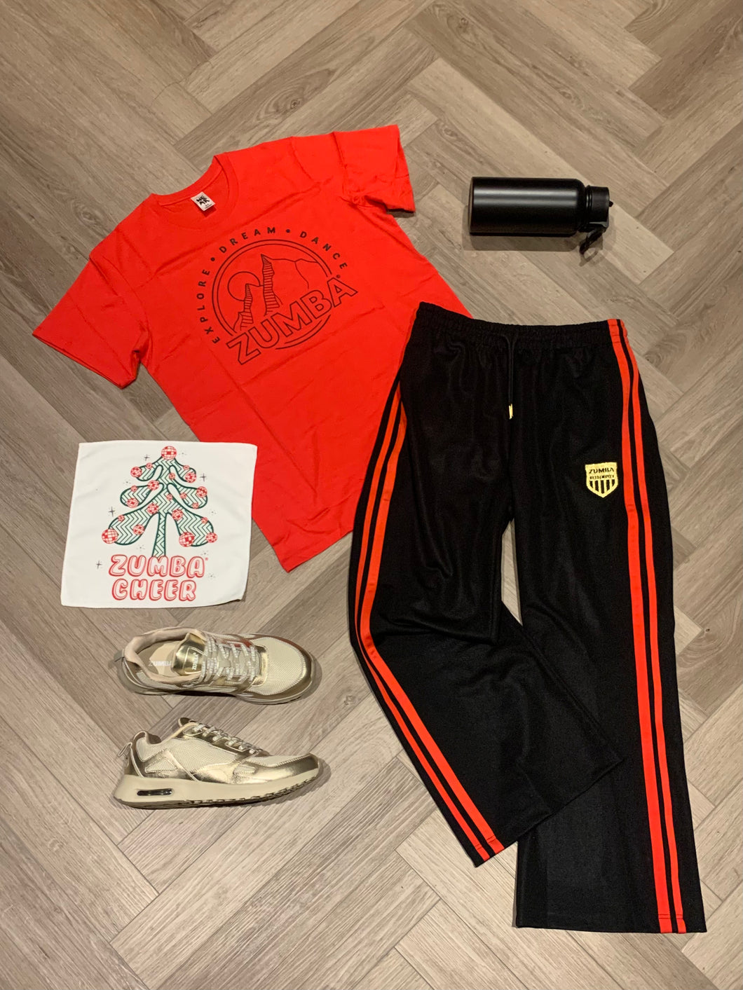 Explore crew neck tee